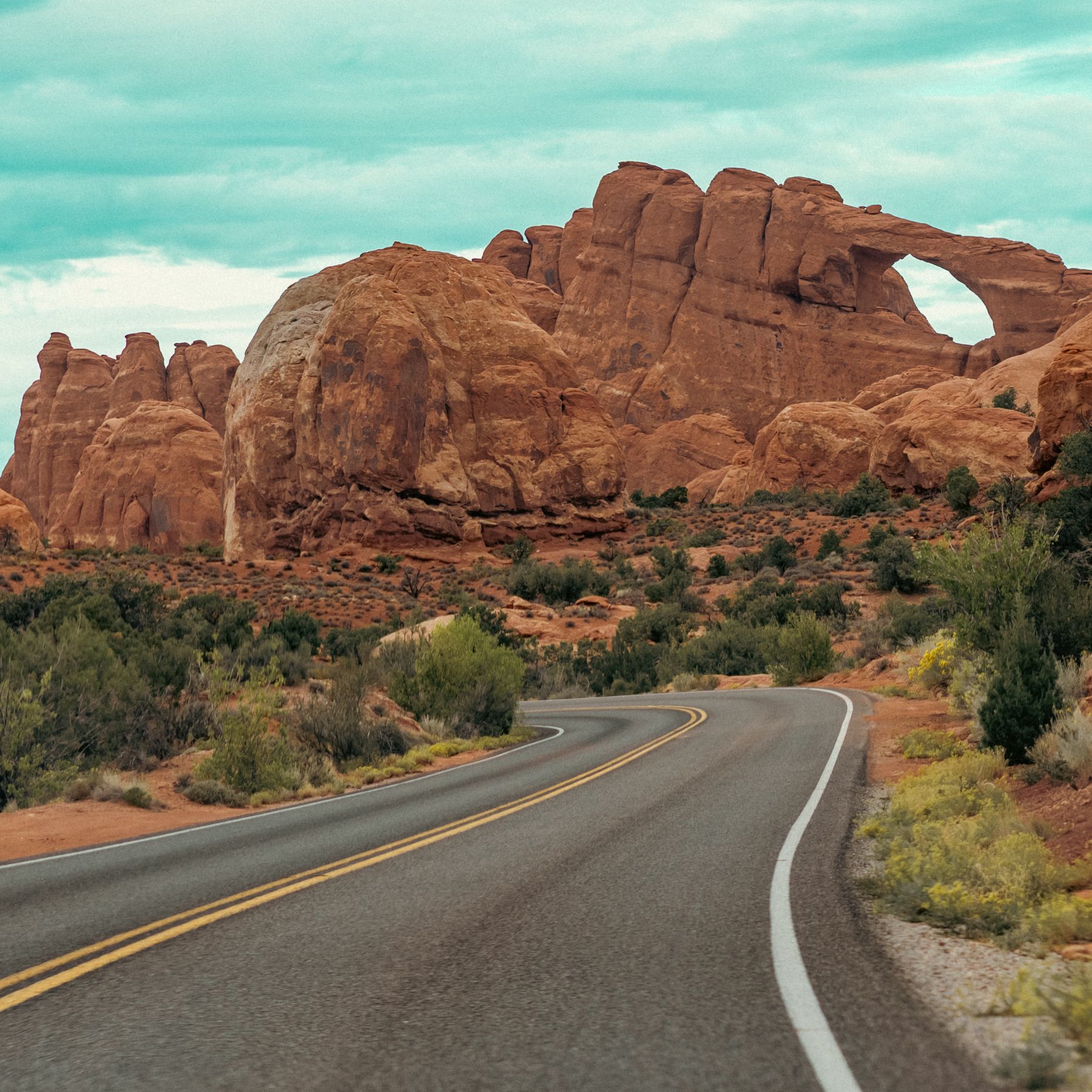 Road to Skyline Arch, Square